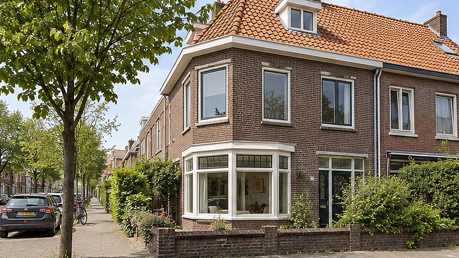 Voorgevel van Bankastraat 129-I in Den Haag
